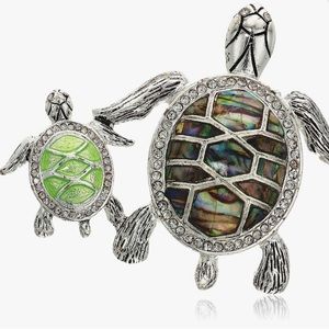 NWOT Turtle pin/brooch (mom & baby)